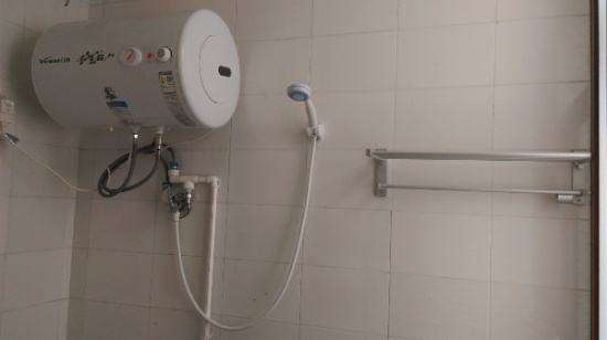 林内燃气热水器点不了火怎么办 清洗热水器内部,清除加热管道中的水